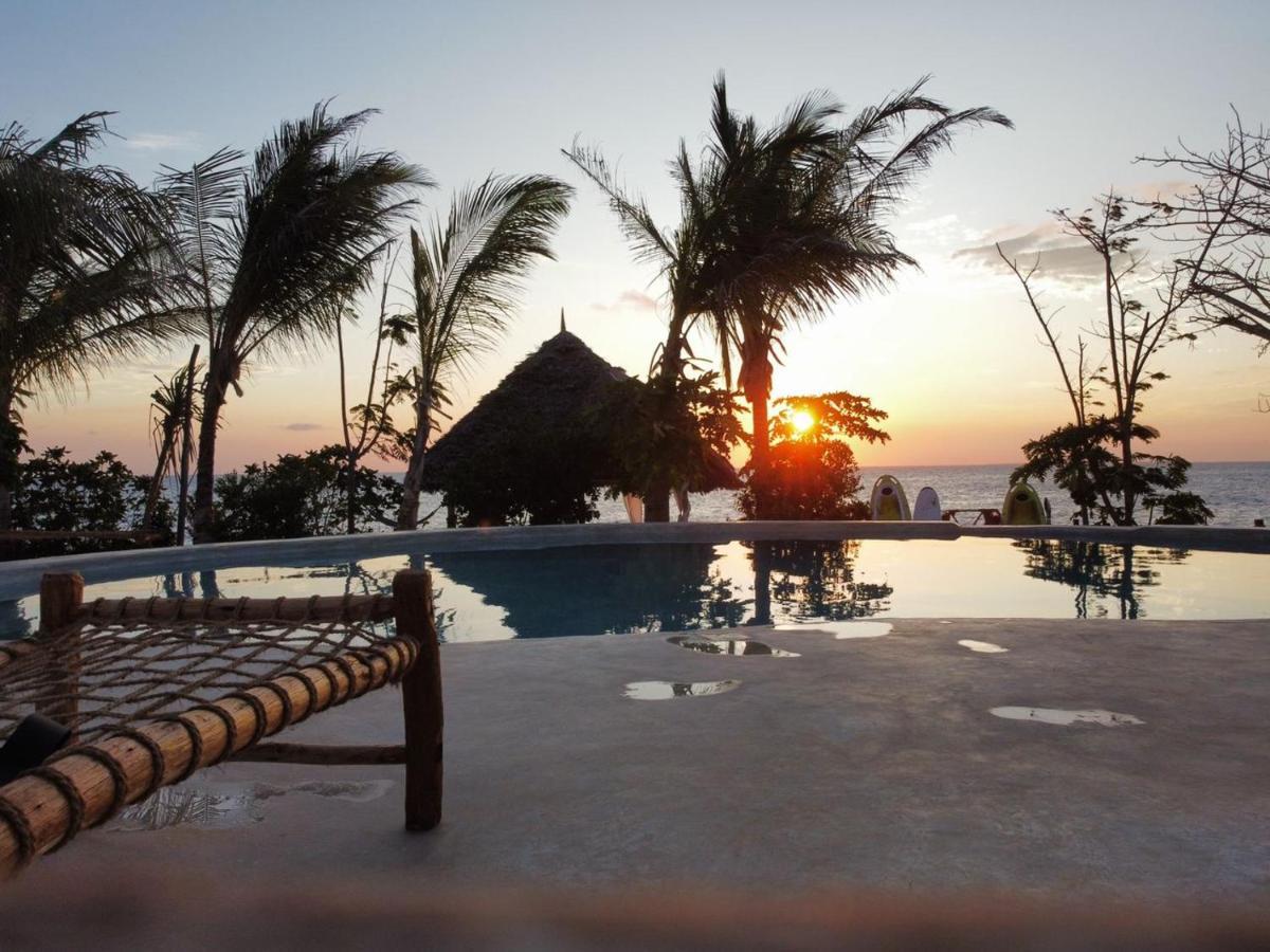 Zanzibar Kusini Beach Bungalows Hotel Kizimkazi Exterior photo